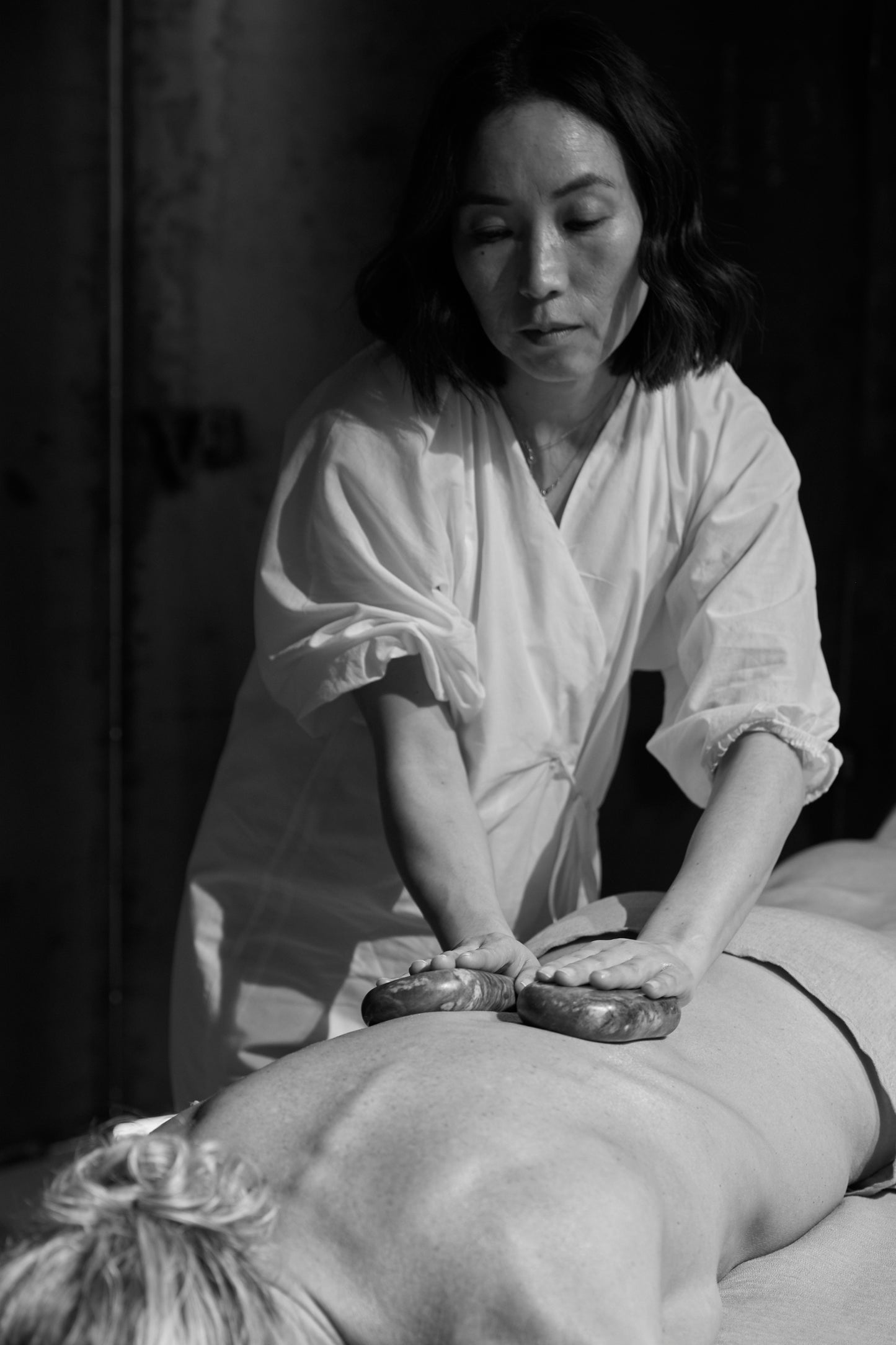 Osaka To Sydney Massage 75mins